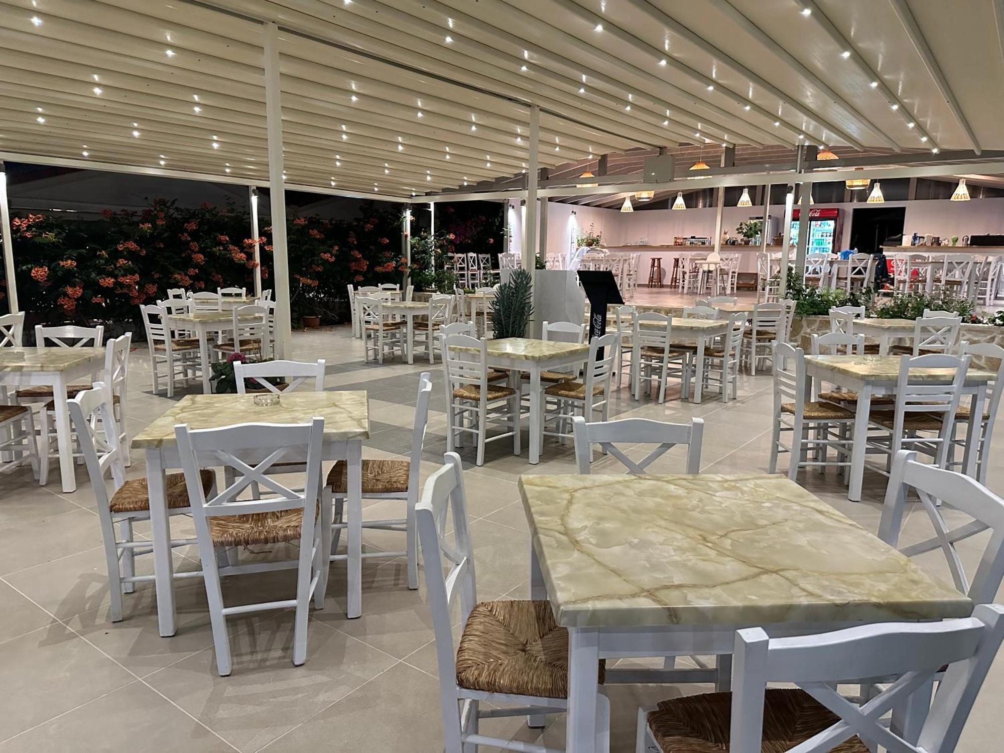 Mirto Beach Hotel & Restaurant 파랄리아 브라초우 외부 사진